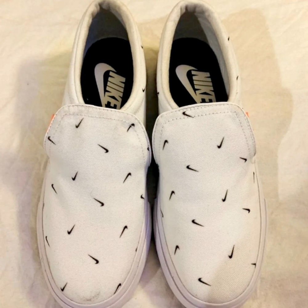Nike slip ons